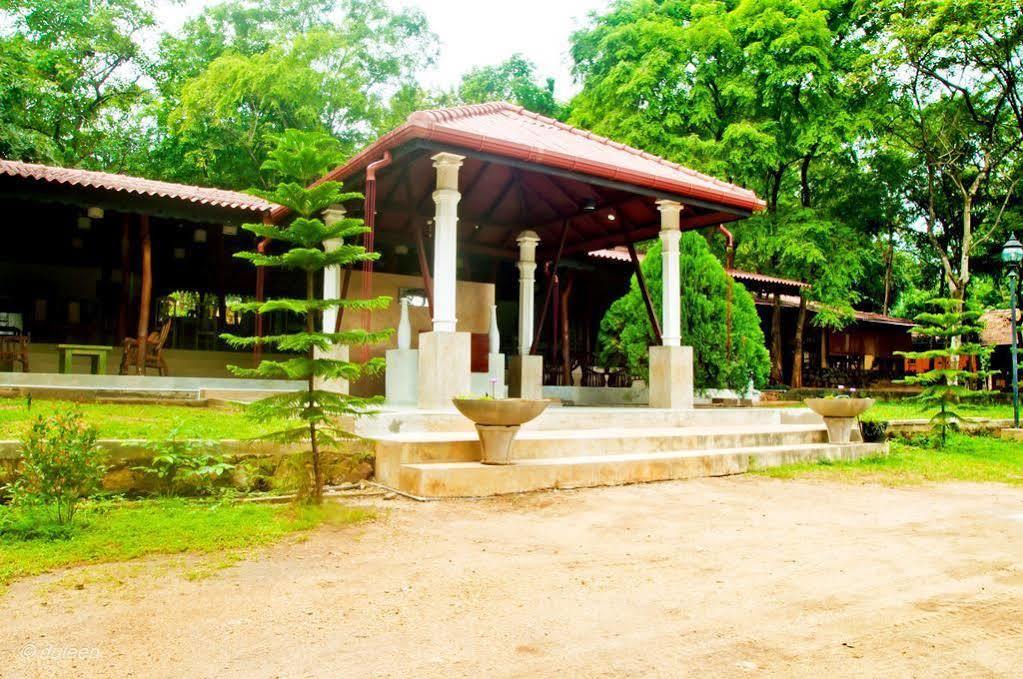 Amaranta Classic Retreat Bambaragaleyaya Esterno foto