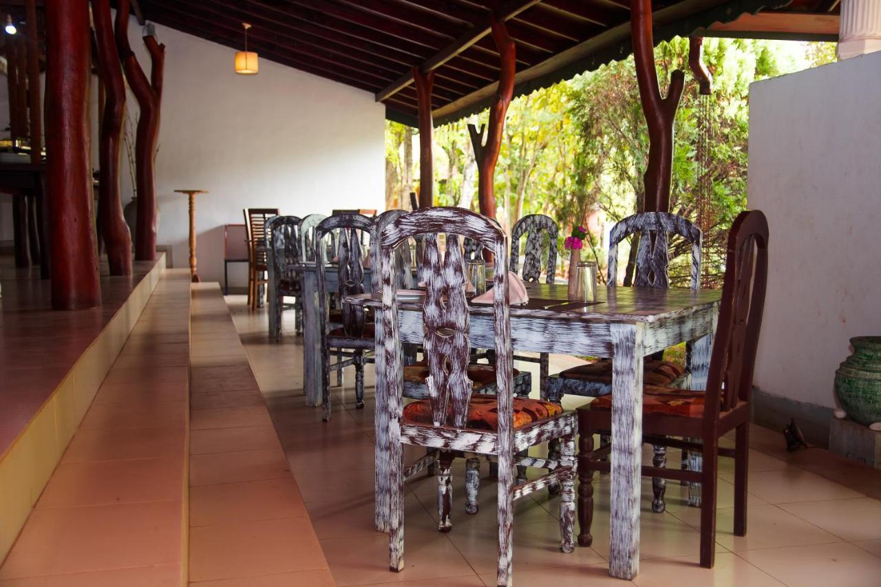 Amaranta Classic Retreat Bambaragaleyaya Esterno foto